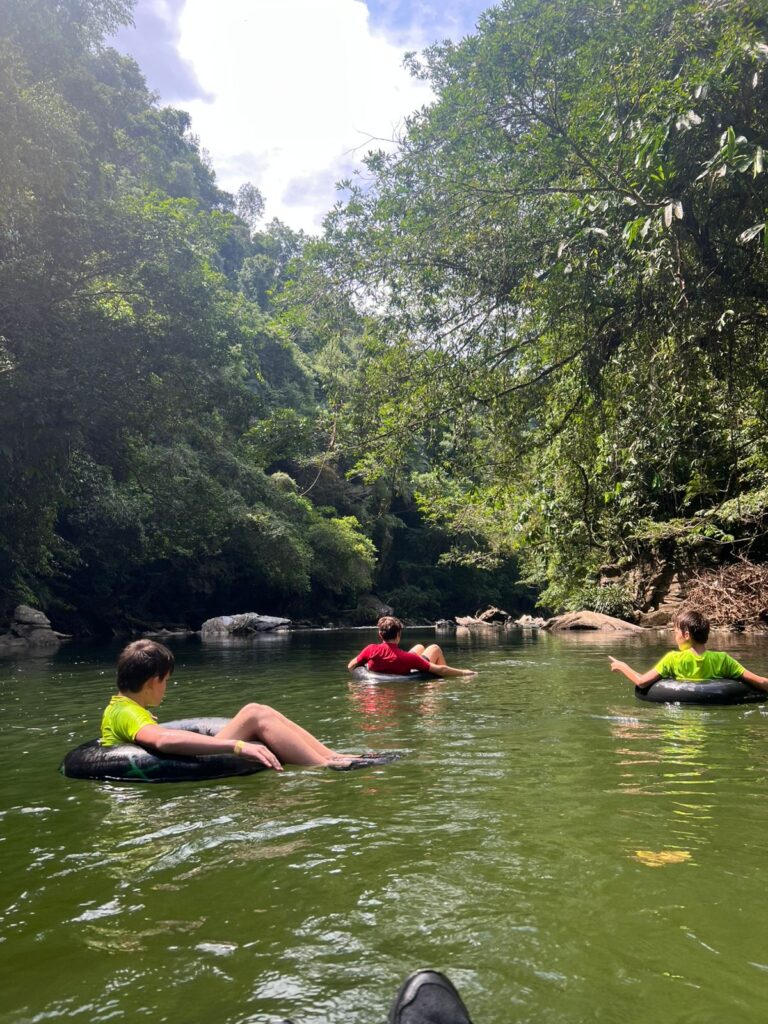 Tubing y Cavernas